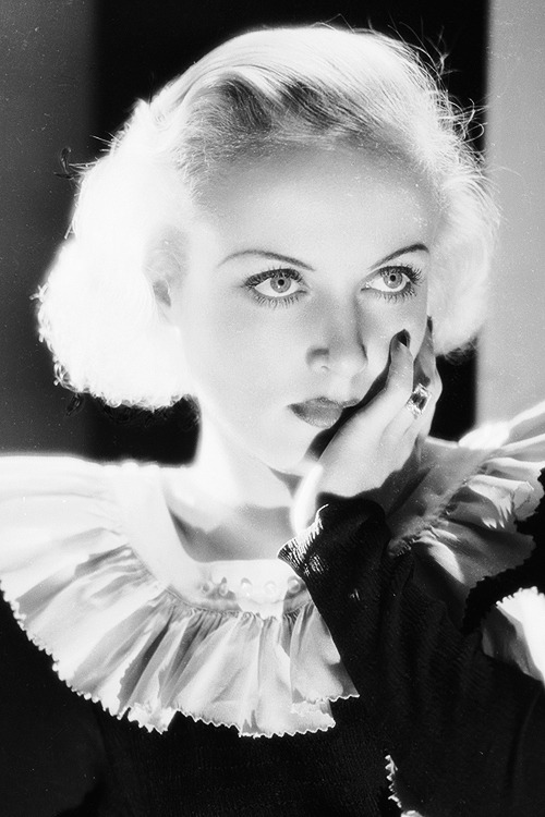classicmoviehub - avagardner - Carole Lombard, 1932.“Beautiful...