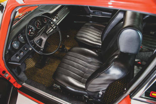 frenchcurious - Porsche 912 Coupe 1969 de Karman. - source RM...