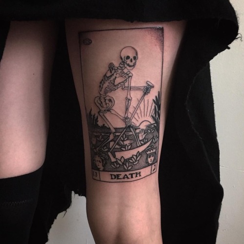  || Skull Cracking Goodness|| Hayley, 22, Australia