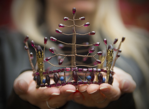 whimsy-cat - Handmade crowns by Elemental Child.