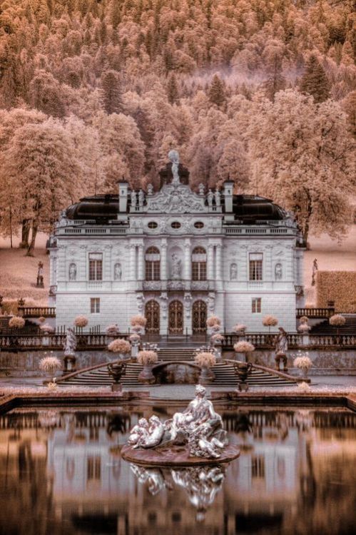 magic-of-eternity:Linderhof Palace. Ettal.Germany