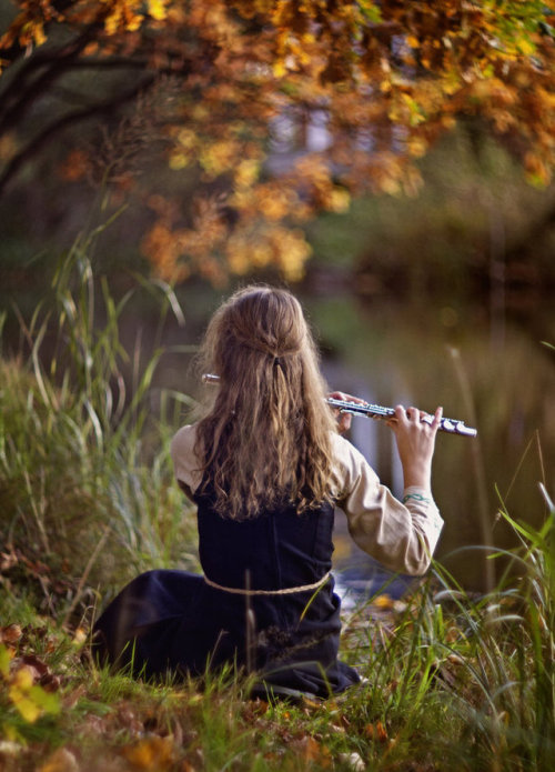 medieval-woman - Flute by NovembRedFox