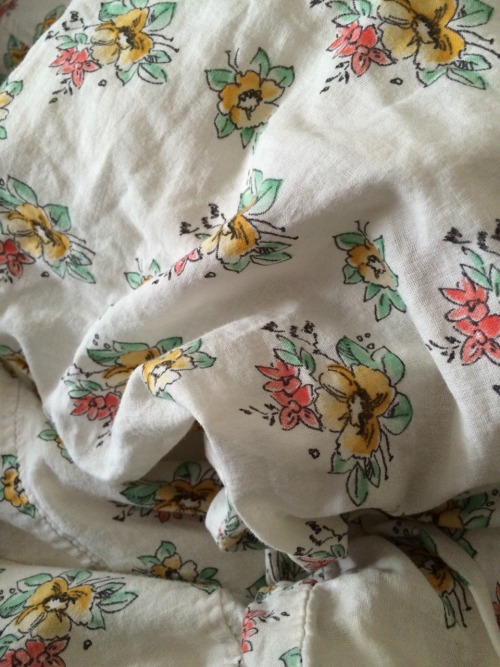 solaces - check out how cute my sheets are