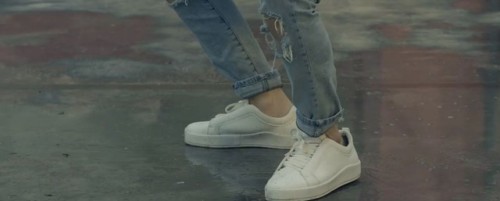 bottomyoongiworld - Yes I love his cute ankles