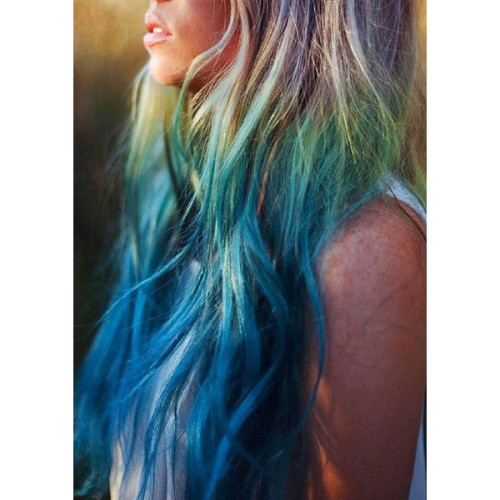 sunburntblondiesworld:Rainbow Pastel Hair Is A New Trend Among...