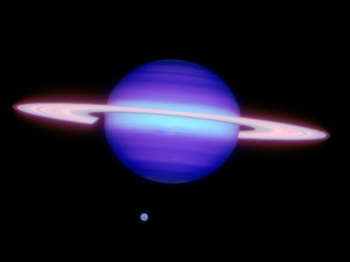 astronomyblog - Gemini North infrared image of Saturn and Titan...
