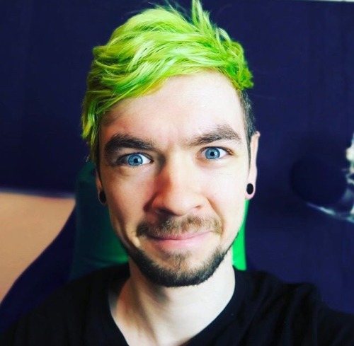 jacksepticeye-protection-squad - hufflepufftrax - Ah yes, the maniacal look. I’ve missed...