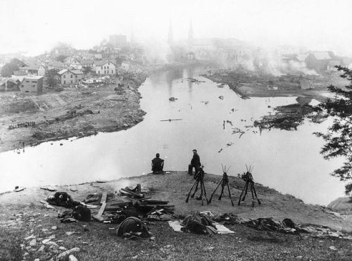 semioticapocalypse - The Johnstown Flood. 1889[ - - SemAp Twitter...
