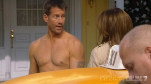 James Denton - Desperate Housewives S08E14Watch video here