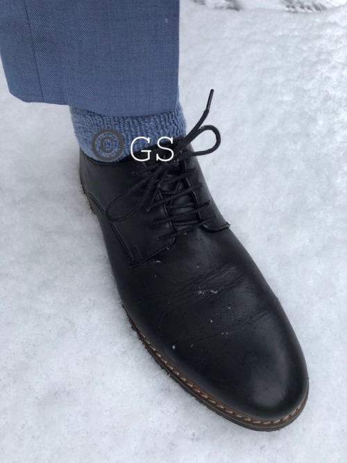 gentlemans-shoes - Snow has descended so it’s rockport Classic...