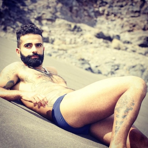 hugoajm - Playa quemada #beardman #gayman