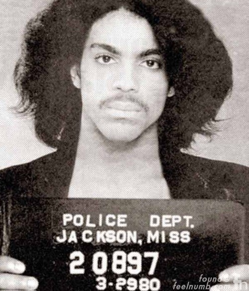mariahspaige:
“Prince’s mugshot from Mississippi for stealing a megaphone off an airplane, 1979
”