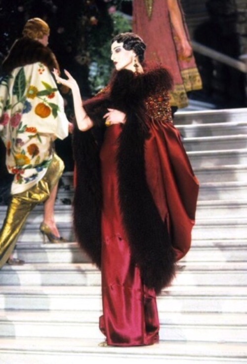 gothiccharmschool - poppypunch - 90sbluejeans - Dior, Spring,...