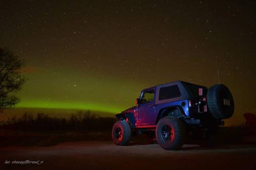 Some great Northern Lights shots from Les Stacey, posted in WWJ
