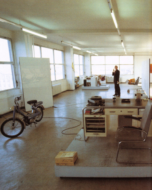 aqqindex:Martin Kippenberger, Apartment, 1981