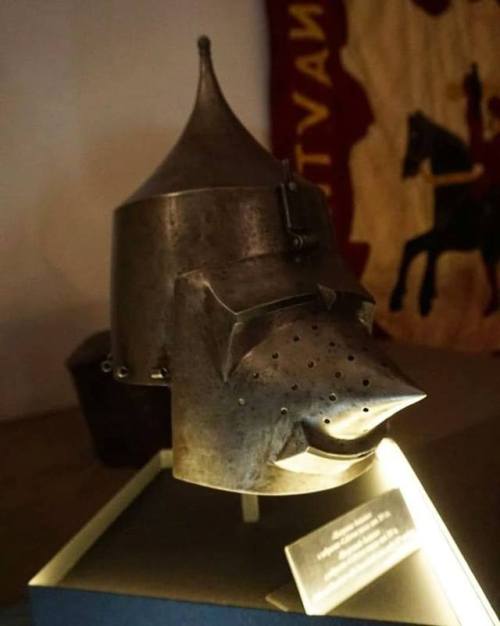 steellegacy - Pictures from our exhibition in Mir Castle...