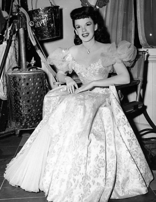 silverscreensatin - Judy Garland