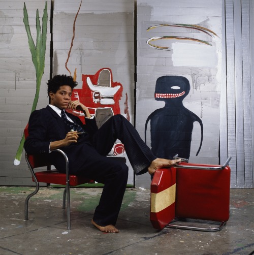 cupofmeat:Jean-Michel Basquiat in his studio, 1985. Photo by...