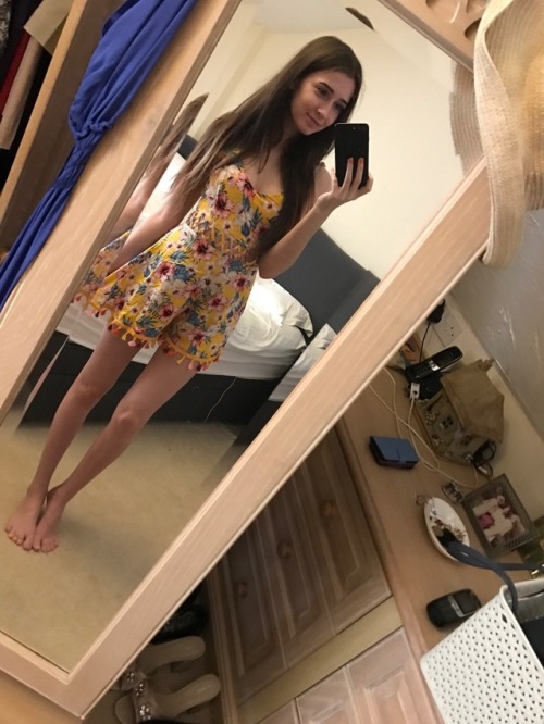 i-hate-the-beach:feeling cute in my new playsuit I’m a poet and...