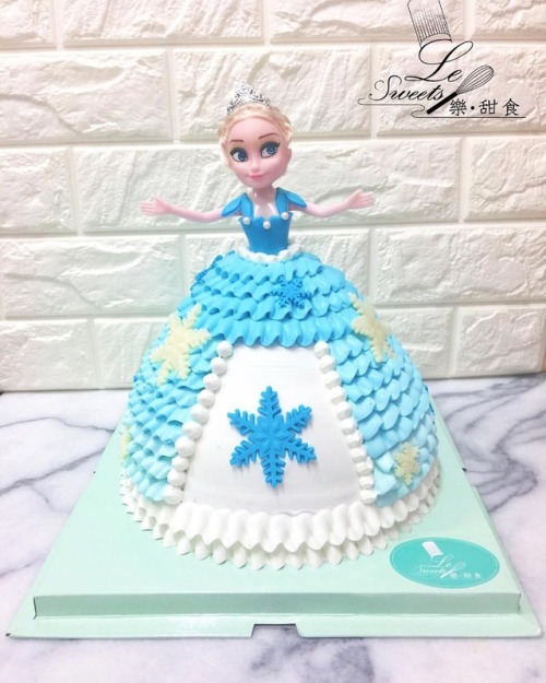 「冰雪奇緣-艾莎公主蛋糕」#LeSweetsPâtisserie-樂•甜食 甜點工作室#BirthdayCake生日蛋糕...