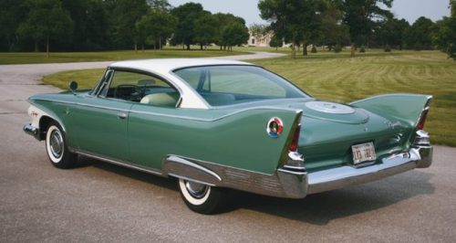 frenchcurious - Plymouth Fury Hardtop Coupe 1960 - source The...