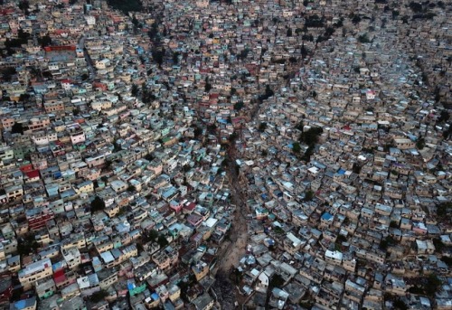 burningstandard - Port-au-Prince, HaitiAn aerial photograph of...