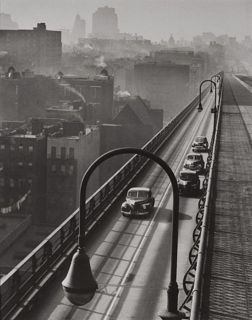 lyssahumana - Williamsburg Bridge, 1947
