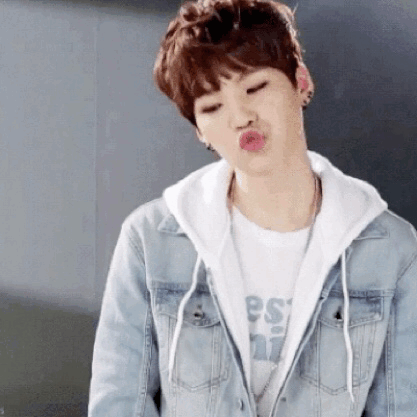 eashmo201:Gifs that are the death of me, BTS version. (Not my...