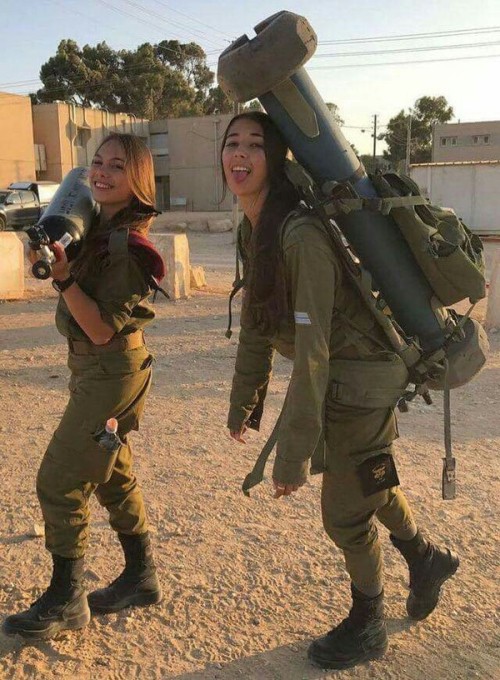 takesabeating - kitty-batass - Israeli...