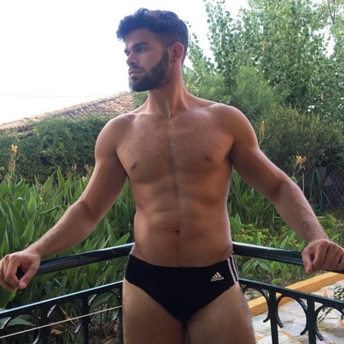 maninsuitz - https - //www.instagram.com/stevensyden#hot #hotmen...