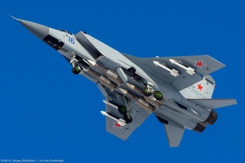 captain-price-official - MiG-31BM with R-33 and R-73 missiles