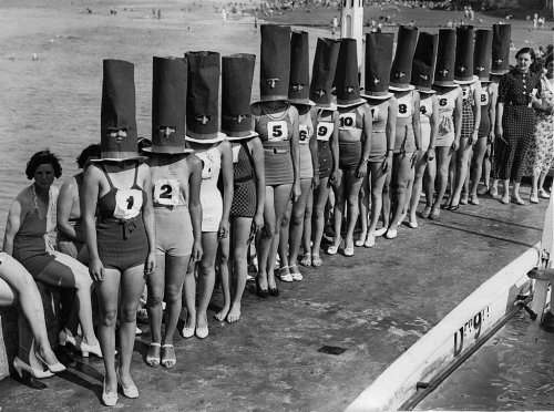 historicaltimes - A faceless beauty contest in Cliftonville,...