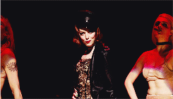 benfankhauser:Emma Stone in the Roundabout Theatre Company’s...
