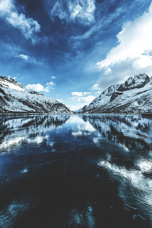 visualechoess - Frozen Lake … II by -  Davide®Photographer