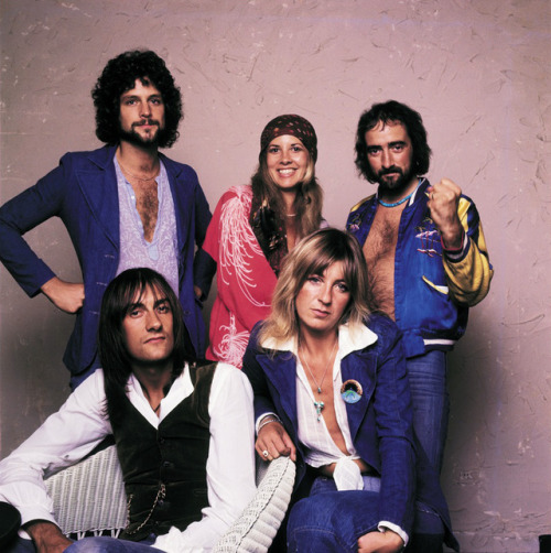 goldduststevie - Fleetwood Mac photographed by Sam Emerson -...