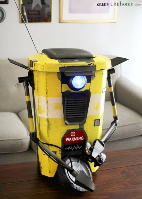 dorkly - Turn your Garbage Can into Claptrap!Please, don’t...