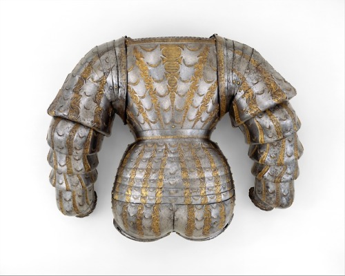met-armsarmor - Backplate and Hoguine (Rump Defense) from a...