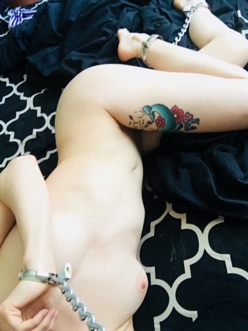 daddyspinkhairedprincess - zitamute - Left to languish with my...