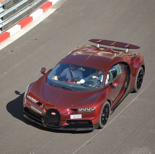 dreamer-garage - Bugatti Chironby rgautomotive via instagram