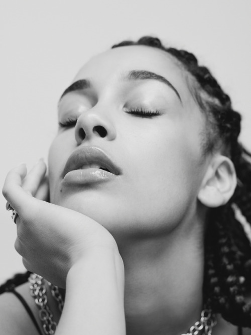 geordiewood - Jorja Smith for The Cut (2018)