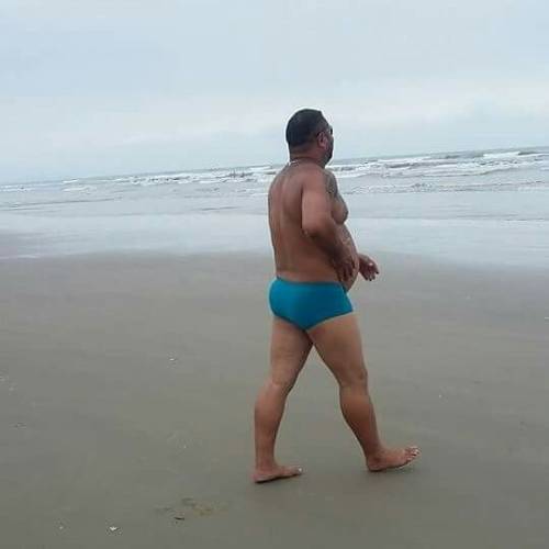 lonecubster - HOT-TRUNK-SPOTTING IN BRAZIL…