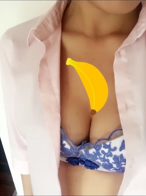 fyeahsgirls - Couldn’t resist any longer, so I told this horny...