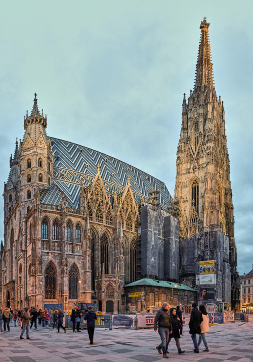 allthingseurope - St Stephen Cathedral, Vienna (by Pedro...