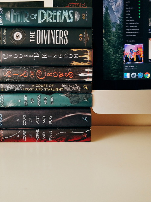bookishgr:Some of my favorite books. Feel free to take this...