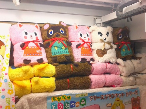 animalcrossingnewleaflife - Spotted these ACNL fleece blanket in...