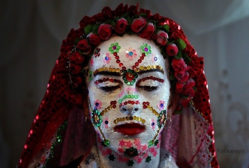 thildasbeinhaus - Bridal make up of the Pomaks in Bulgaria