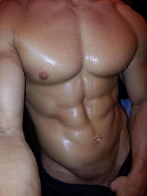 muscleworship808:LICKABLE 