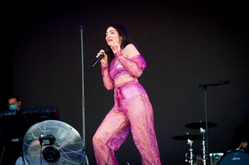 Lorde performs at Parklife Festival in Manchester, UK 06.09.18