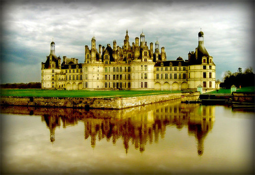 kgfrocks - Loire Valley – lined with endless Châteaux