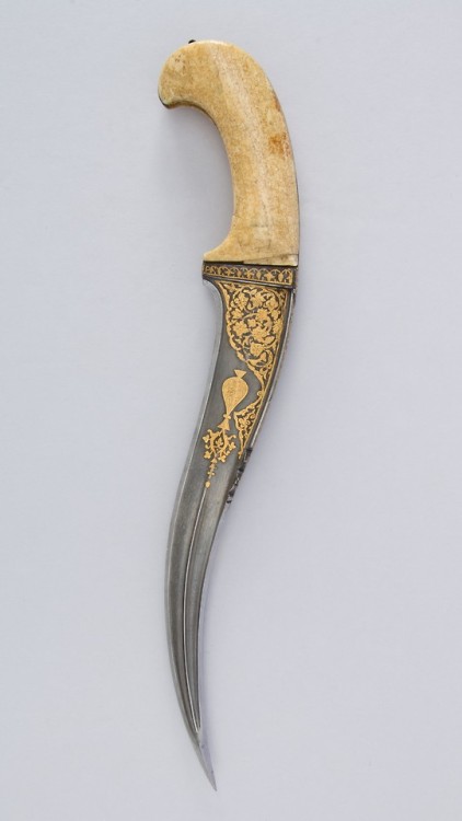 met-armsarmor - Dagger (Pesh-kabz), Arms and ArmorBequest of...